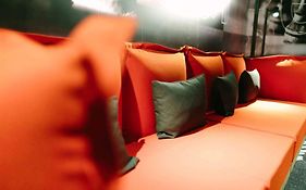 Hotel Ibis  3*